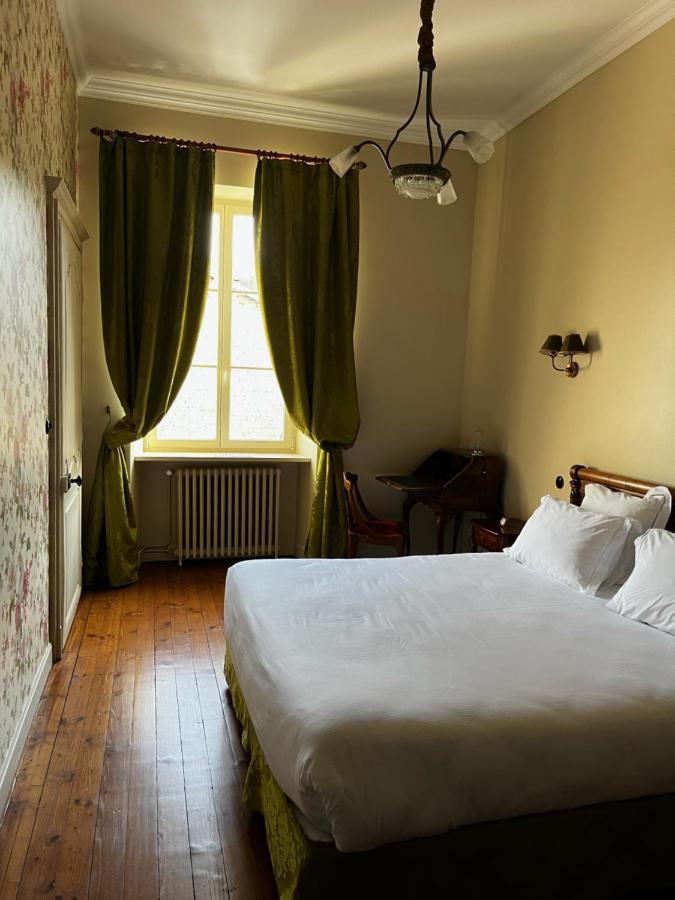 Hotel Restaurant Chez Gervais Quingey 外观 照片