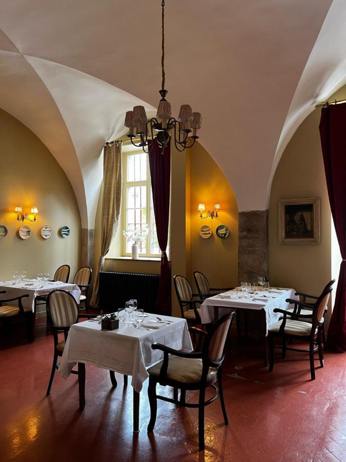 Hotel Restaurant Chez Gervais Quingey 外观 照片