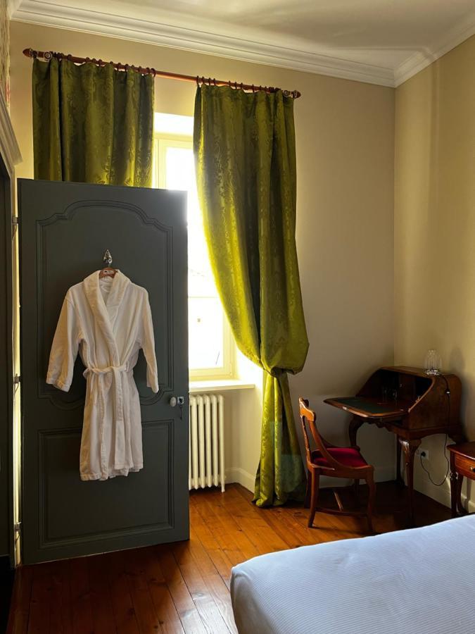 Hotel Restaurant Chez Gervais Quingey 外观 照片