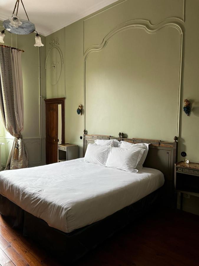 Hotel Restaurant Chez Gervais Quingey 外观 照片